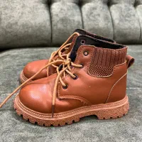 بوت بچگانه‌|کفش و لباس بچه|رشت, جهاد|دیوار