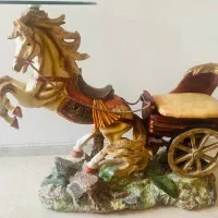 مجسمه و میز تلفن اسب و کالسکه برند کاوه