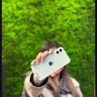 گوشی ایفون 12 نرمال