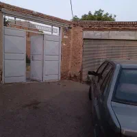یک باب منزل قدیمی