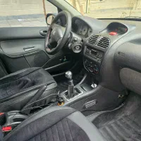 پژو ۲۰۶ تیپ ۳ مدل ۹۸|خودرو سواری و وانت|کرج, مهرویلا شمالی|دیوار