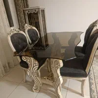 میز ناهار خوری چهار نفره کاملا سالم