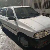 یک دستگاه خودروی پراید