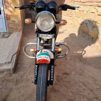 موتور سیکلت همتاز ۲۰۰