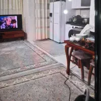 فروش ۸۱متری /پارگینک /اسانسور/بالکن/خ سالم