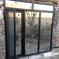 درب و پنجره پی وی سی|خدمات پیشه و مهارت|اراک, |دیوار