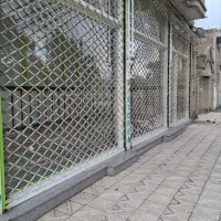 ۴ عدد پنجره مغازه