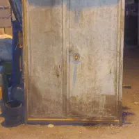 فروش در و کرکره در حد نو