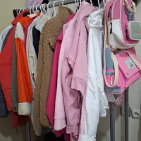 رِگال دو لاین|بندرخت و رخت‌آویز|فردیس, فردیس|دیوار