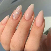 تخفیف ویژه ناخن به مدت یک ماه