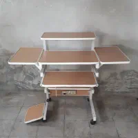 میز کامپیوتر سالم و تمیز