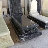 قبر دو‌طبقه ارامگاه باغ بهشت