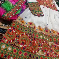 لباس محلی|لباس|مشهد, فرودگاه|دیوار