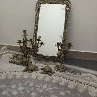آیینه و شمعدان
