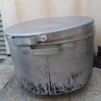 دیگ قدیمی