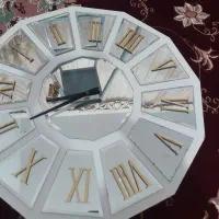 ساعت دیواری