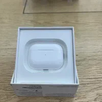 ایرپاد پو 2 تک گوش