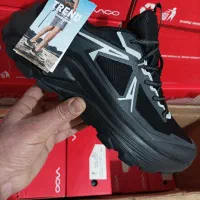 کفش کوهنوردی و طبیعت گردی ویکو