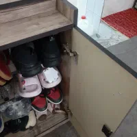 میز تی وی و جاکفشی