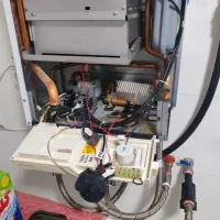 نصب وتعمیر پکیج وآبگرمکن دیواری