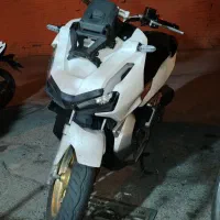 موتور طرح adv150 کبیر فنی سالم ظاهری نیاز به تعمیر