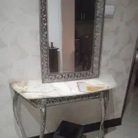 آینه و کنسول