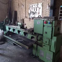 شاگرد بابت کار در تراشکاری