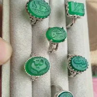 انگشترست زنانه حکاکی دست نگین رکاب خالی خطی