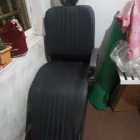 صندلی اصلاح شش ماه استفاده شده