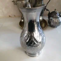 پارچ برنجی قدیمی|صنایع دستی و سایر لوازم تزئینی|قم, انسجام|دیوار