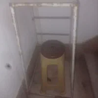 چهار پایه  فلزی|صندلی و نیمکت|گرمسار, |دیوار