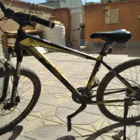 یکعدوچرخه کوهستانی تمیزوسالم...