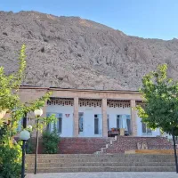 اقامتگاه خونه ایوونی مقصدی دل انگیز درشمال فارس ‌