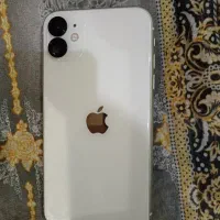 آیفون 11در حد نو بدون خط خش