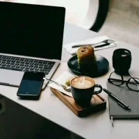 کار در منزل با گوشی