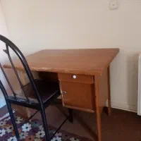 میز تحریر و صندلی