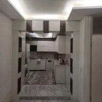 باکس و سر در ورودی آشپزخانه