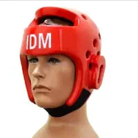 کلاه تکواندو اصل بانقاب و دستکش بوکس و کش تمرینی