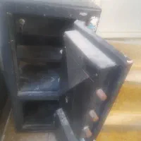 گاوصندوق|کلکسیون اشیاء عتیقه|بوشهر, |دیوار