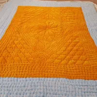 لحاف|رختخواب، بالش، پتو|برخوار, |دیوار