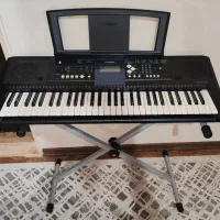 کیبورد یاماها Psr E333