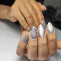 خدمات زیبایی  ومراقبت ناخن