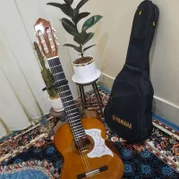 گیتار یاماها c40