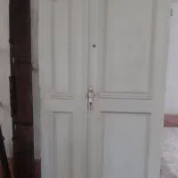 درب چوبی آپارتمانی و آکاردئون