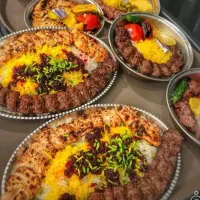 آشپز رستوران ماهر با سابقه  با بیمه