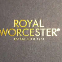 بشقاب یادبود ملکه الیزابت|کلکسیون اشیاء عتیقه|شیراز, فرگاز|دیوار