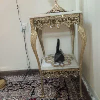 میز تلفن برنجی