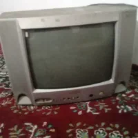 تلوزیون کوچک ۱۴ اینچ