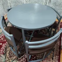 میز ناهار خوری چهار نفره در حد نو