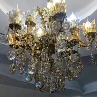 لوستر برنج ۱۲ شاخه